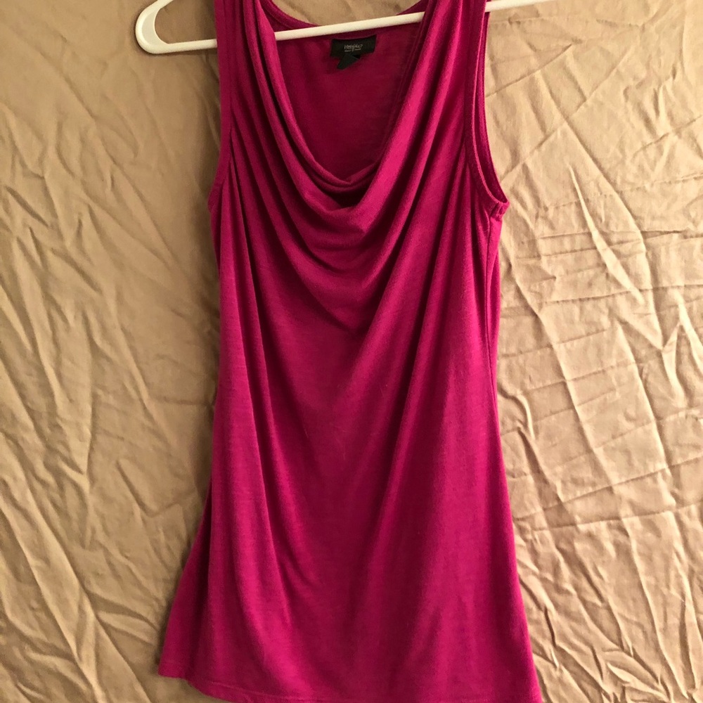 Cute pink sleeveless top